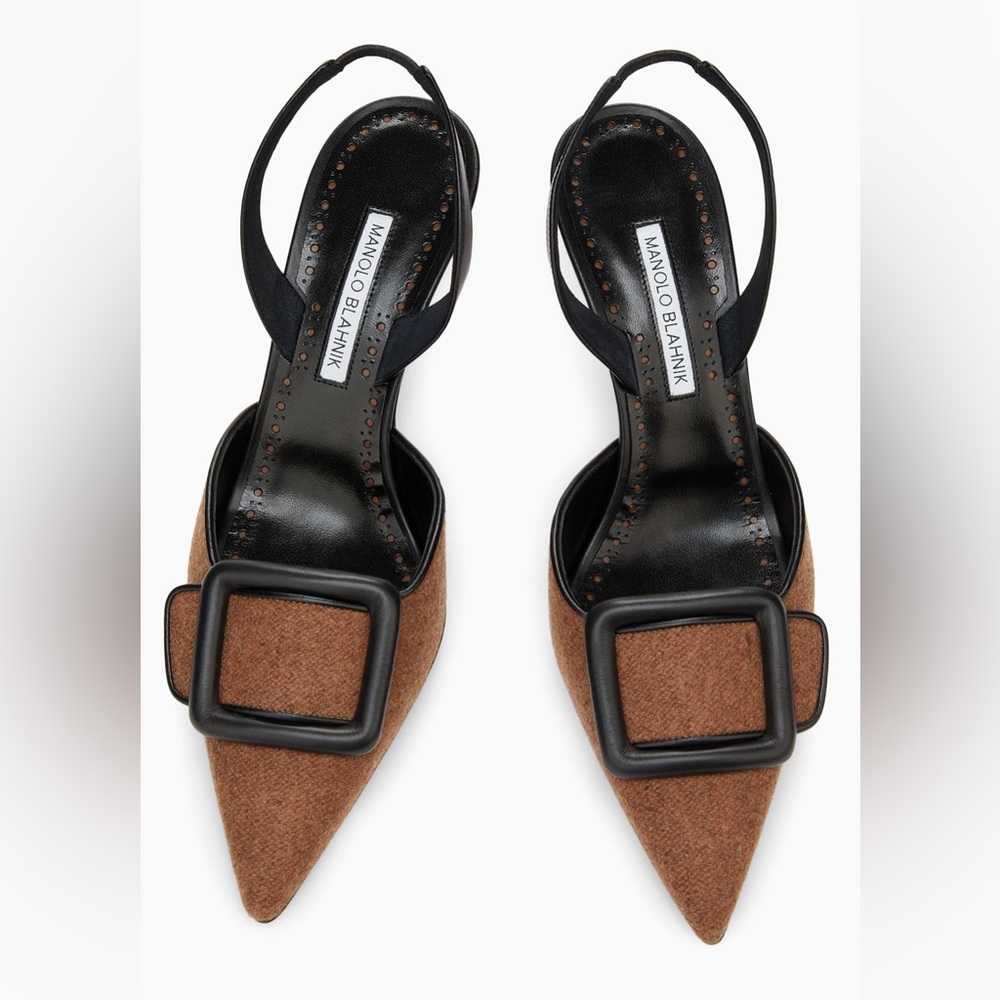 Manolo Blahnik
Mayslibi Gala Wool-Blend Slingback Pumps New - Picture 3 of 17